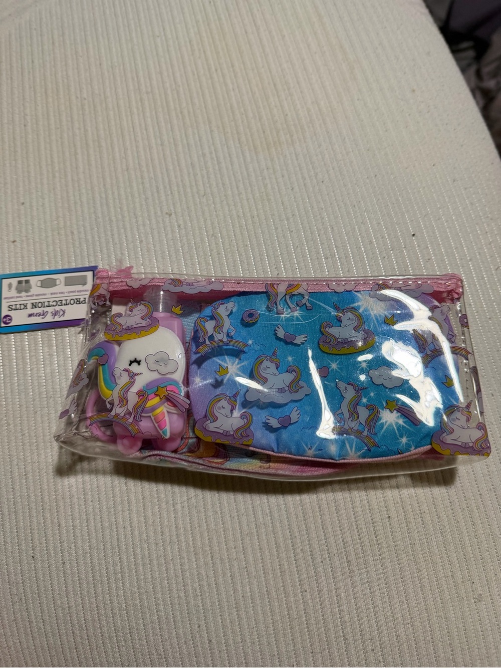 🌧️🐣Kids Unicorn Face Mask and Sanitizer Set - Pink & Blue
